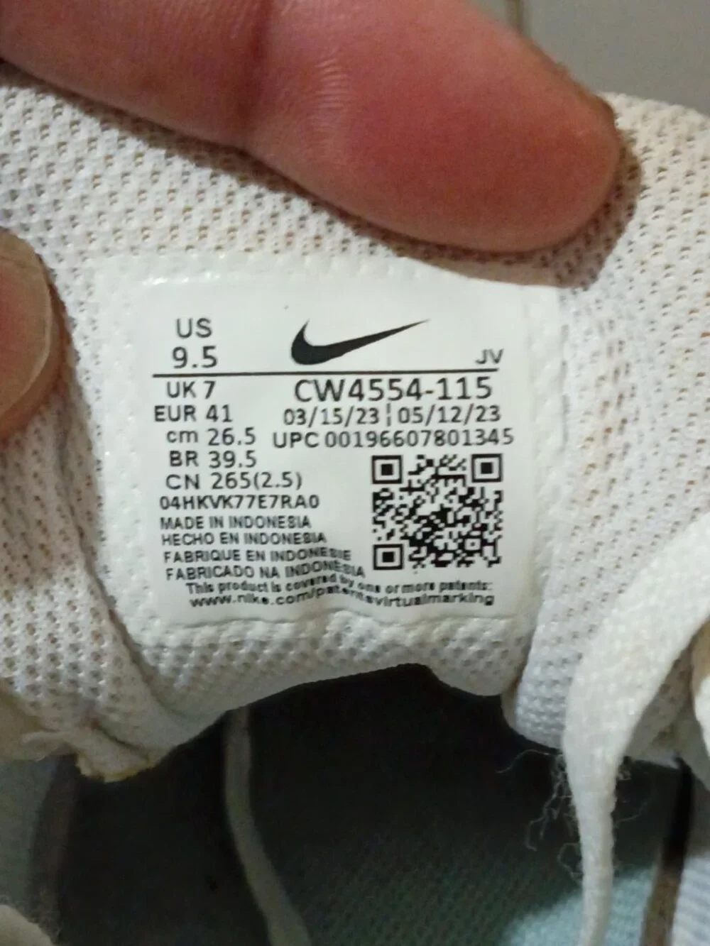 Nike Air Max SC SE Womens Size 9.5 White Blue Athletic Running Shoes Sneakers
